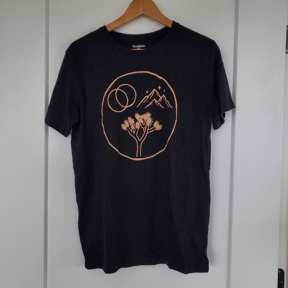 Joshua Tree Mountain Tee | Unisex Size Medium | Goodfellow